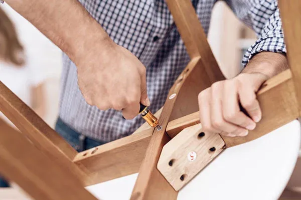 Measuring furniture against lift and door dimensions