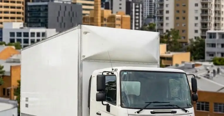 Backloading vs a Dedicated Truck: Which Move Is Right?